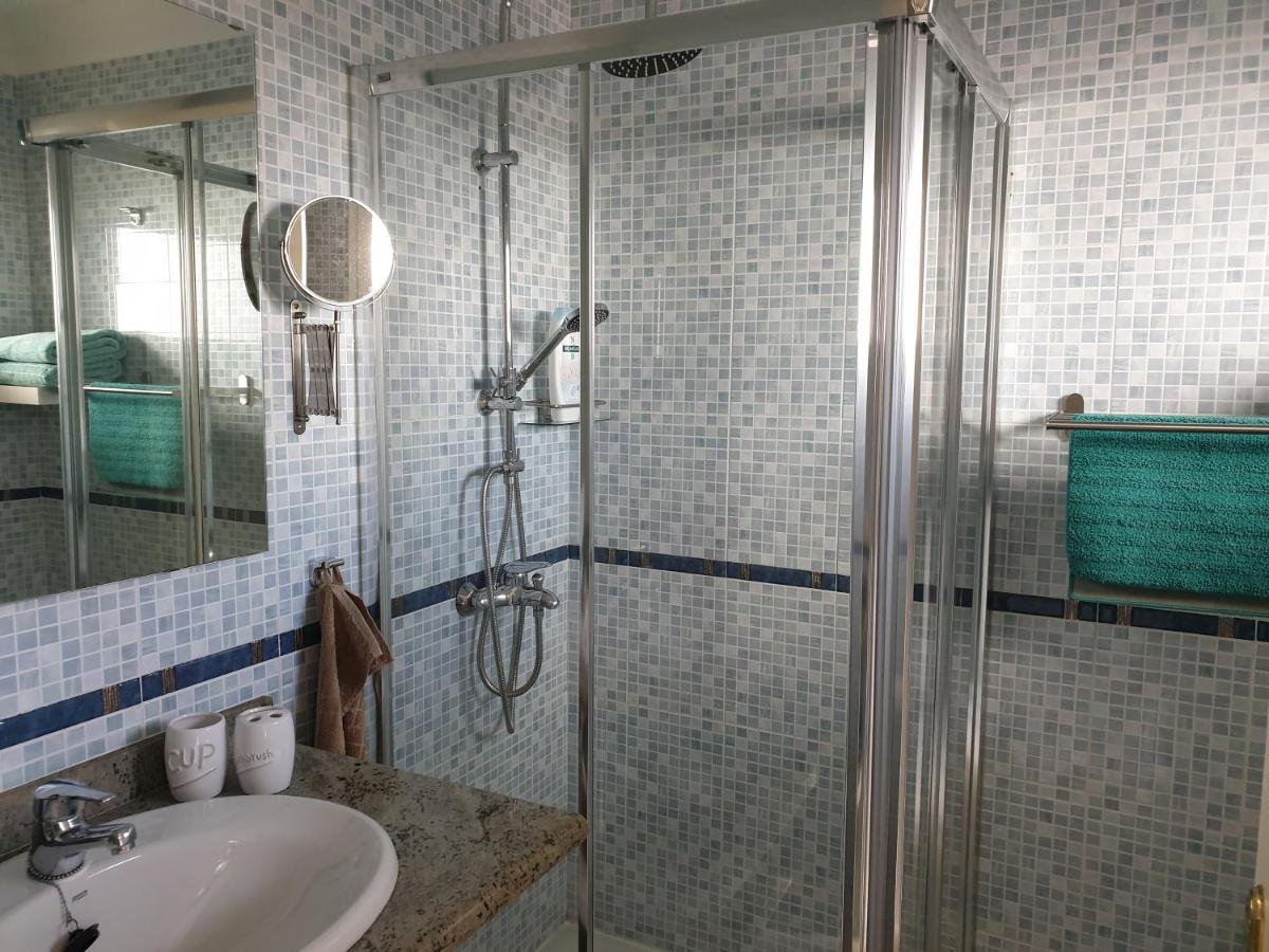 Luxury Apartamento Luz De Mar Complejo Playa Roca Costa Teguise Ngoại thất bức ảnh